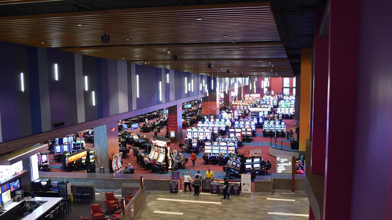 Harrah'S Cherokee Valley River Casino & Hotel Мърфи Екстериор снимка